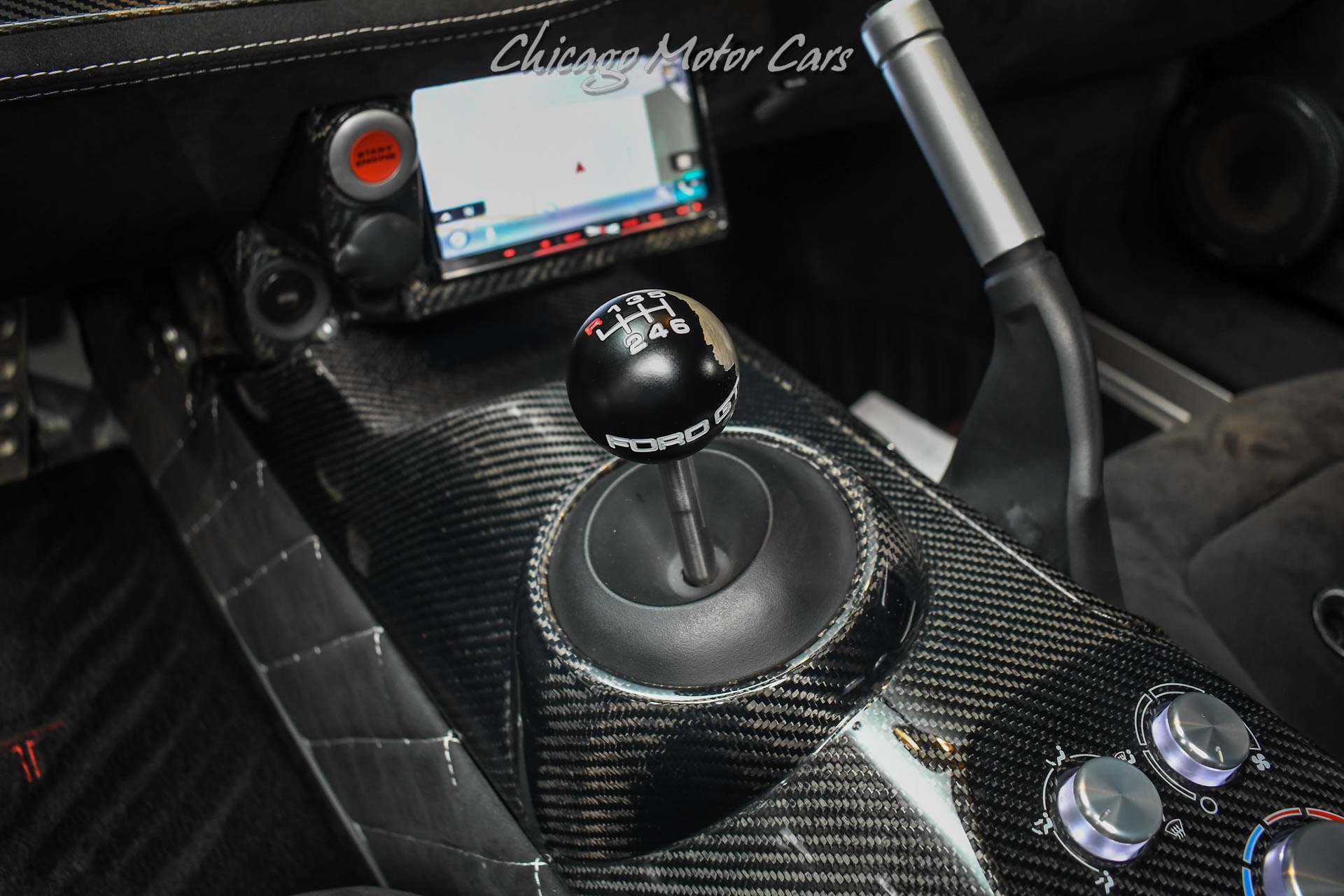 Used 2006 Ford GT image 17