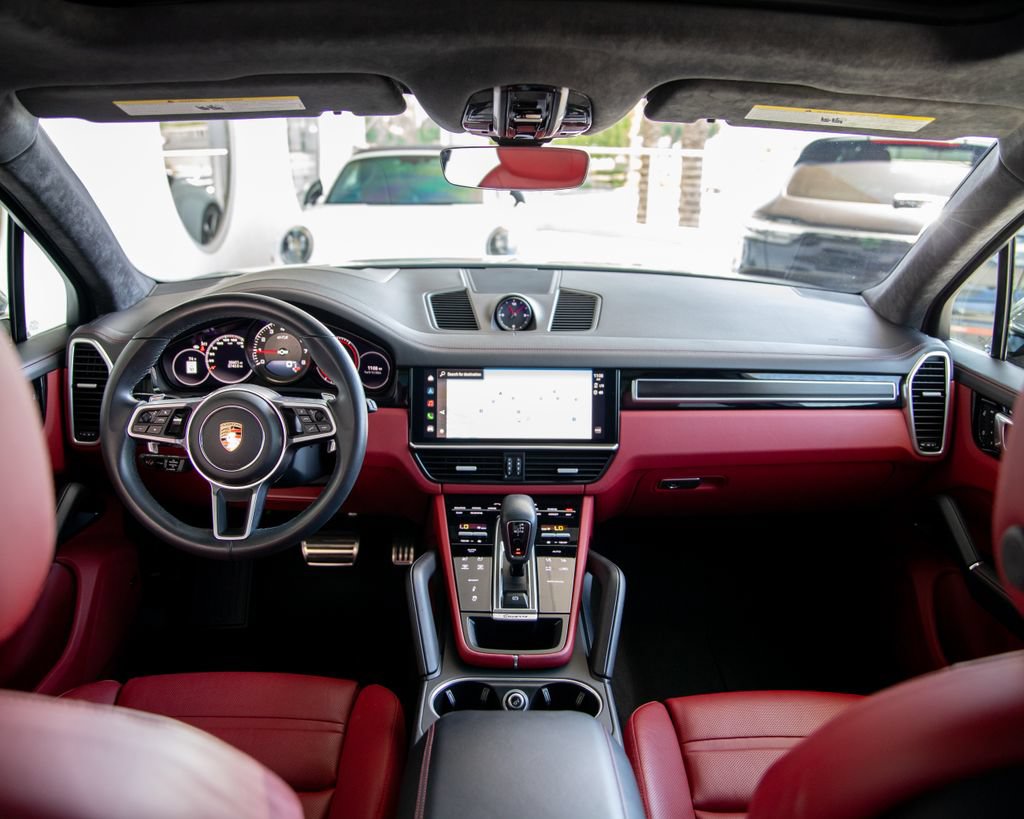 Certified 2023 Porsche Cayenne GTS AWD/4WD image 21