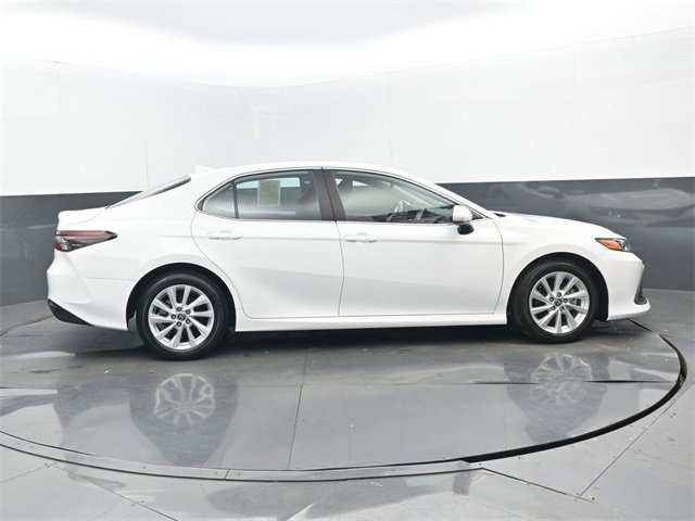 Used 2024 Toyota Camry LE image 2