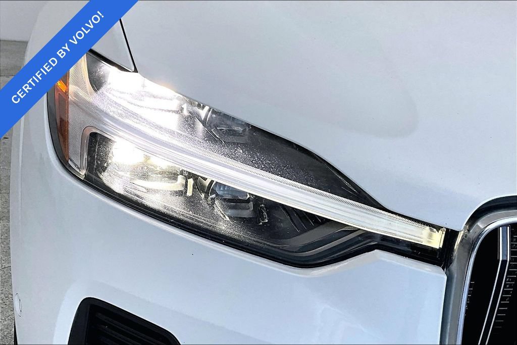 Used 2023 Volvo XC60 B5 Plus AWD/4WD image 34
