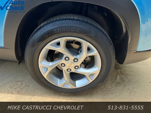 Used 2025 Chevrolet Trax LS w/ LS Convenience Package FWD image 5