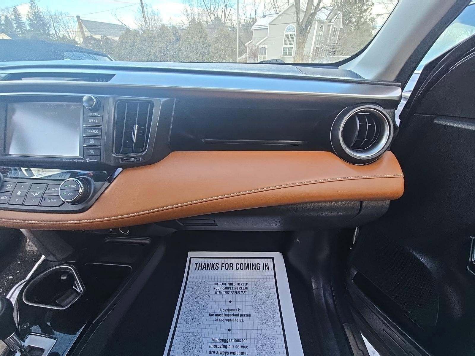 Used 2018 Toyota RAV4 Limited image 44