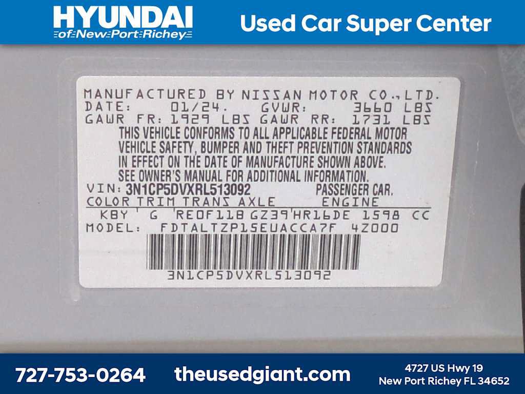 Used 2024 Nissan Kicks SR w/ SR Premium Package FWD image 32