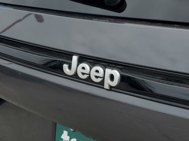 New 2026 Jeep Grand Cherokee Limited RWD image 8