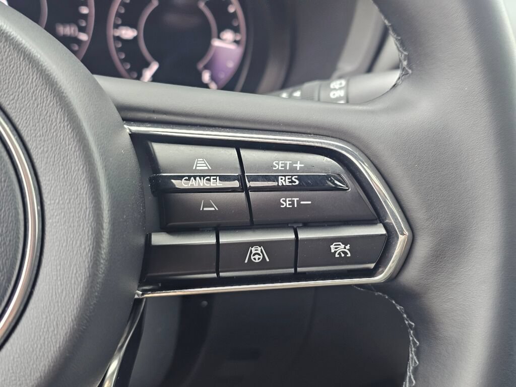 Certified 2025 MAZDA CX-90 Plug-In Hybrid w/ Premium Plus AWD/4WD image 37