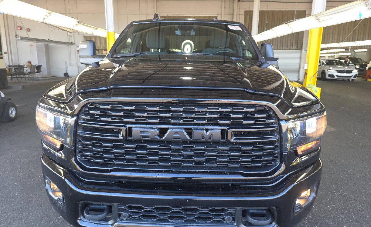 Used 2024 RAM 2500 Big Horn w/ Night Edition image 3