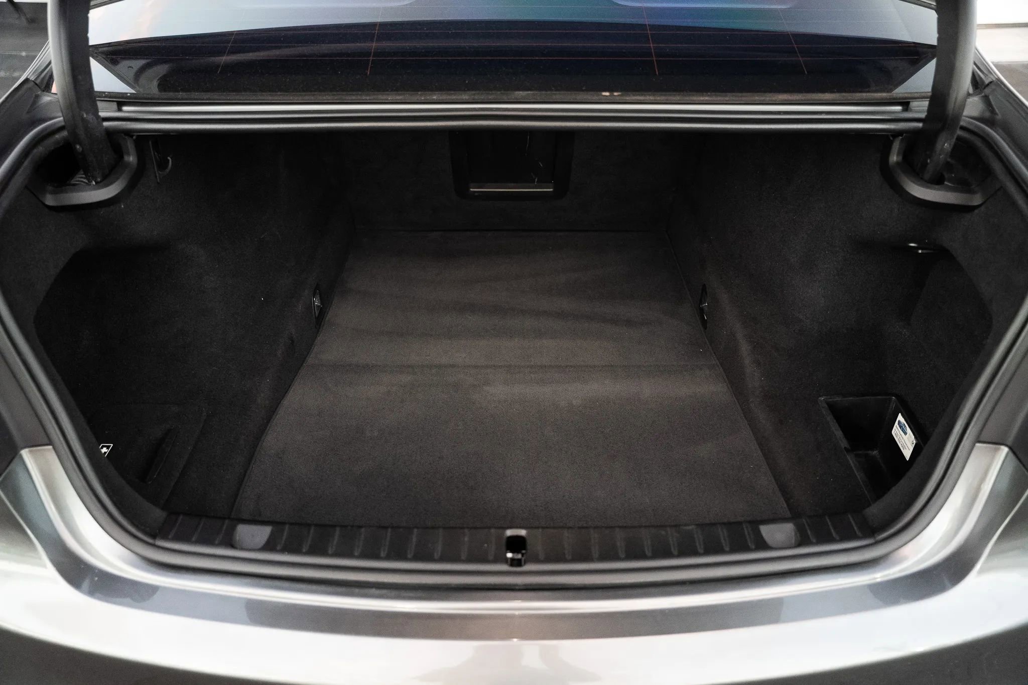 Used 2018 BMW ALPINA B7 xDrive w/ Luxury Rear Seating Package image 57
