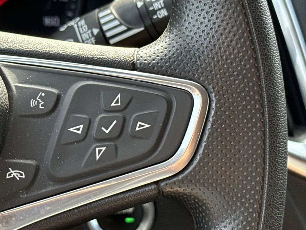 Used 2022 Chevrolet Equinox LT image 35