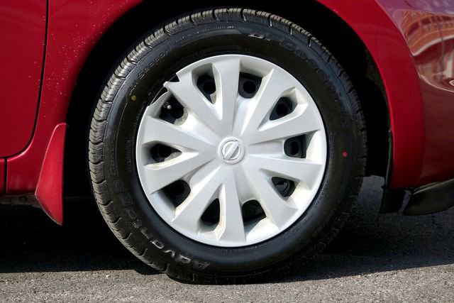 Used 2015 Nissan Versa Note SV image 49