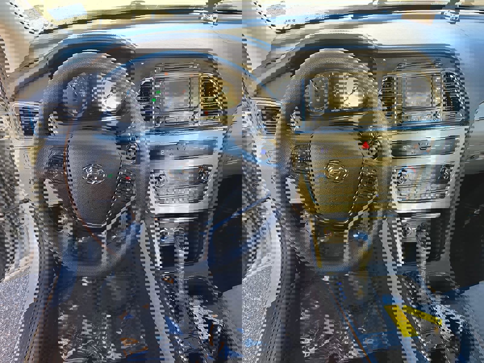 Used 2016 Hyundai Sonata SE image 18