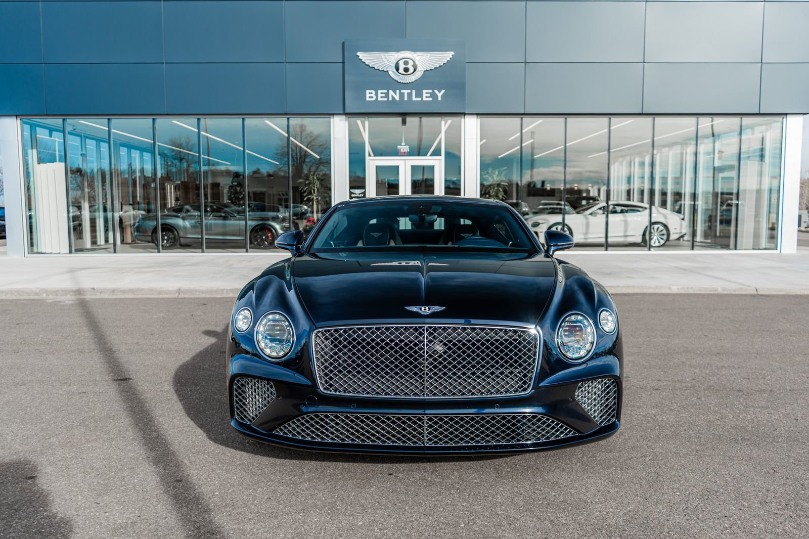 Used 2022 Bentley Continental GT image 17