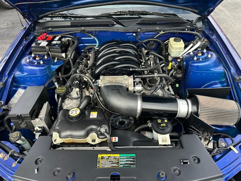 Used 2005 Ford Mustang GT Premium RWD image 18