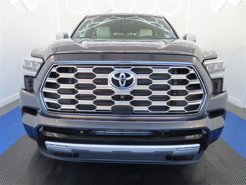 Used 2023 Toyota Sequoia Capstone AWD/4WD image 2