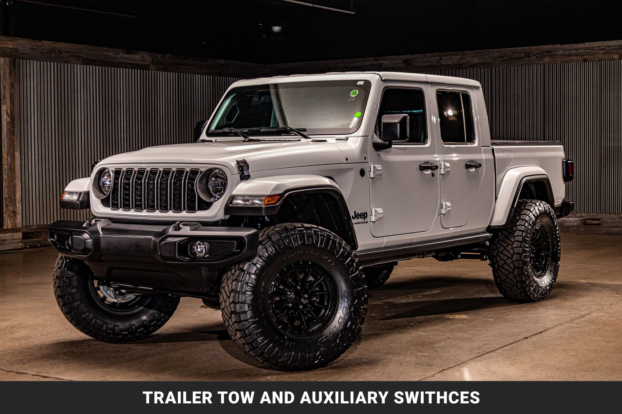 Used 2025 Jeep Gladiator Mojave AWD/4WD image 5