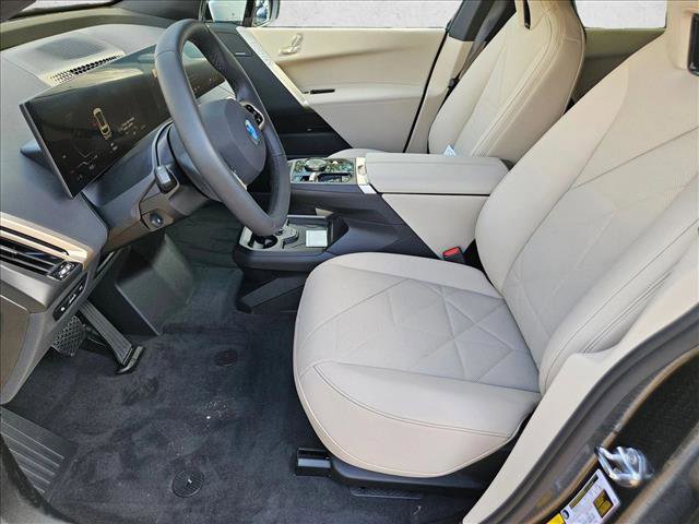 Used 2026 BMW iX xDrive45 image 15