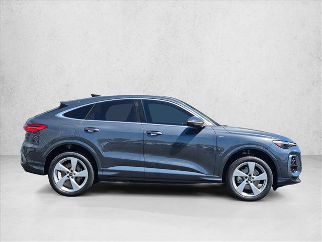 Certified 2025 Audi Q5 Premium Plus w/ Premium Plus AWD/4WD image 4