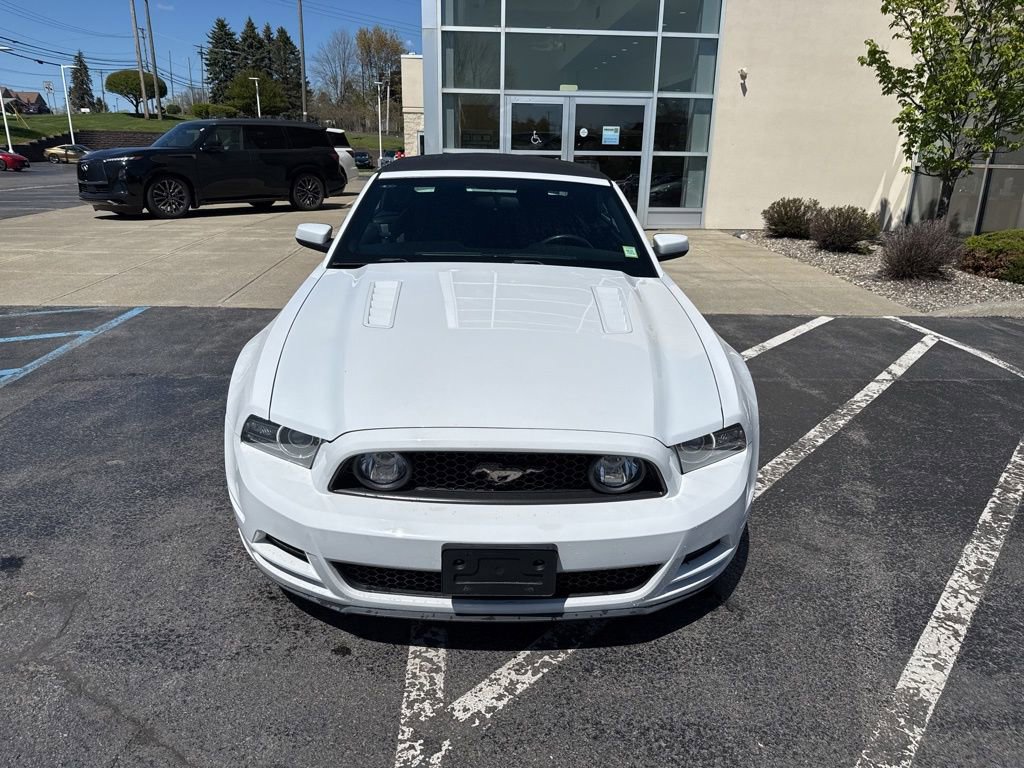 Used 2014 Ford Mustang GT RWD image 10
