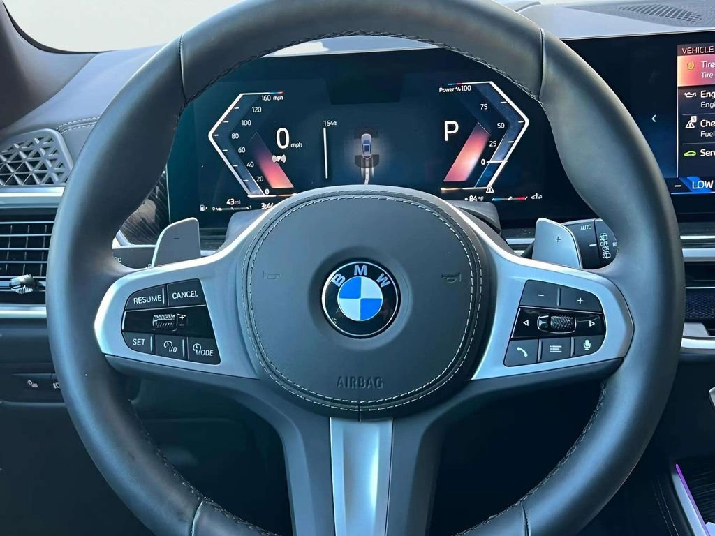 Used 2025 BMW X5 xDrive40i w/ M Sport Package image 22