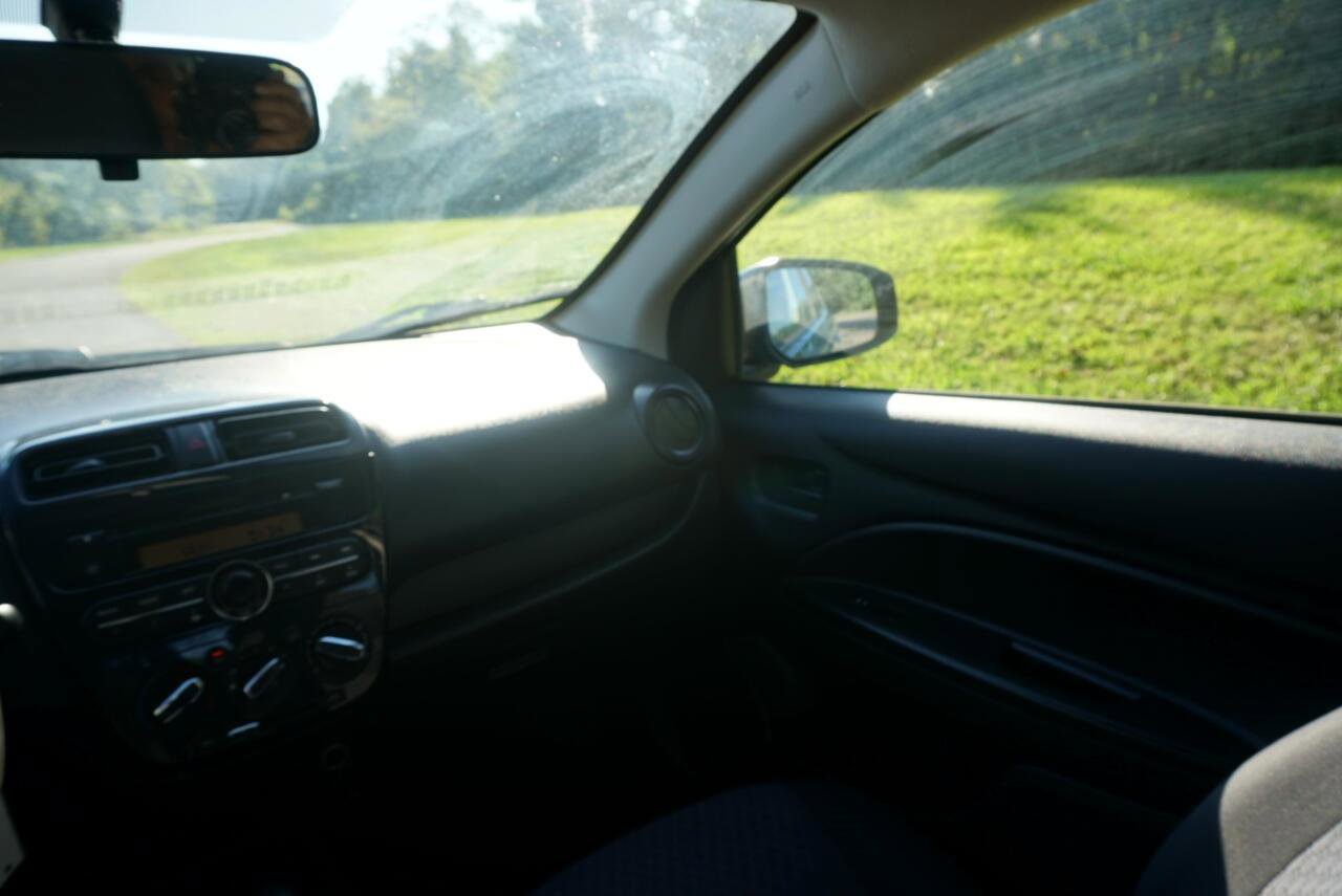 Used 2017 Mitsubishi Mirage ES image 31