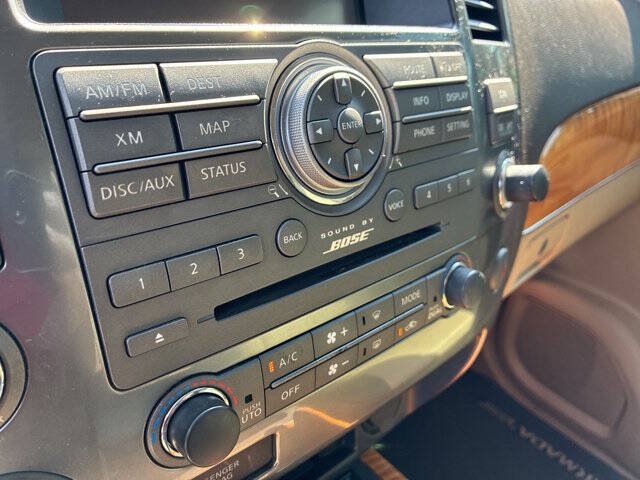 Used 2015 Nissan Armada Platinum w/ Platinum Reserve Package AWD/4WD image 19