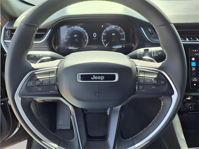 Used 2024 Jeep Grand Cherokee Altitude image 16