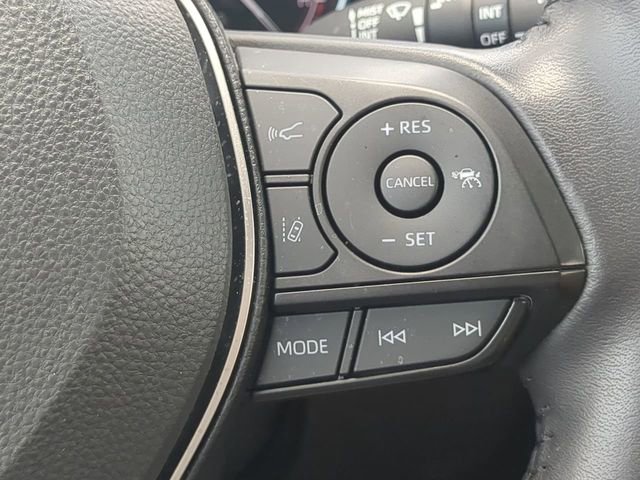 Certified 2025 Toyota RAV4 XLE Premium FWD image 25