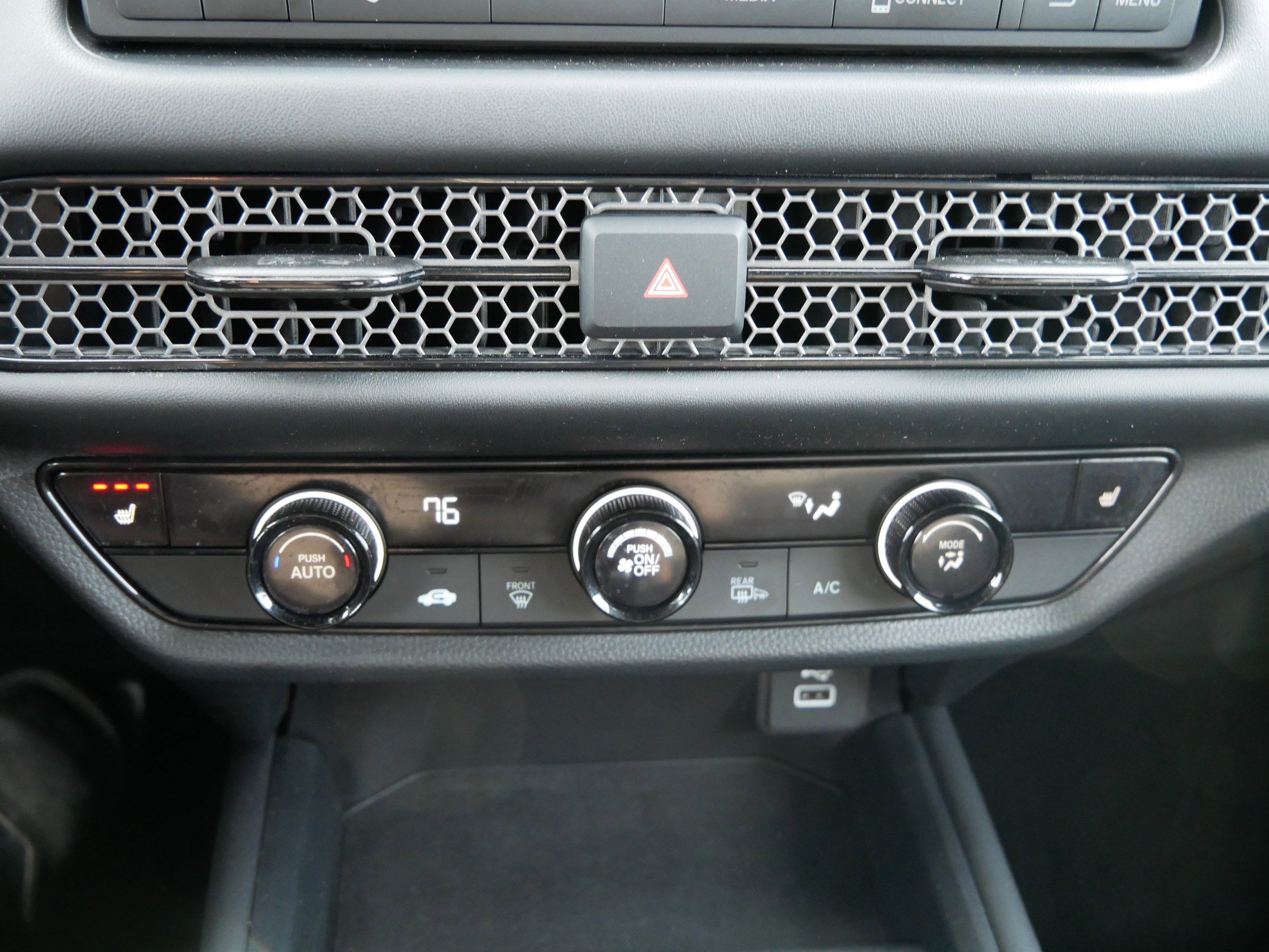 Certified 2024 Honda HR-V Sport image 23