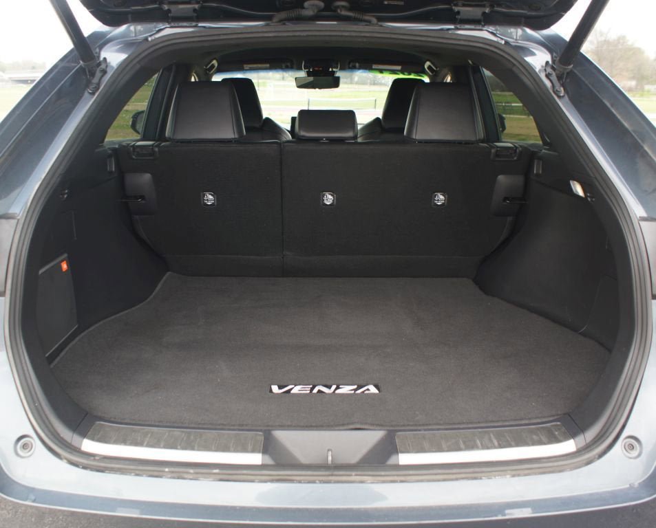 Used 2021 Toyota Venza Limited AWD/4WD image 18