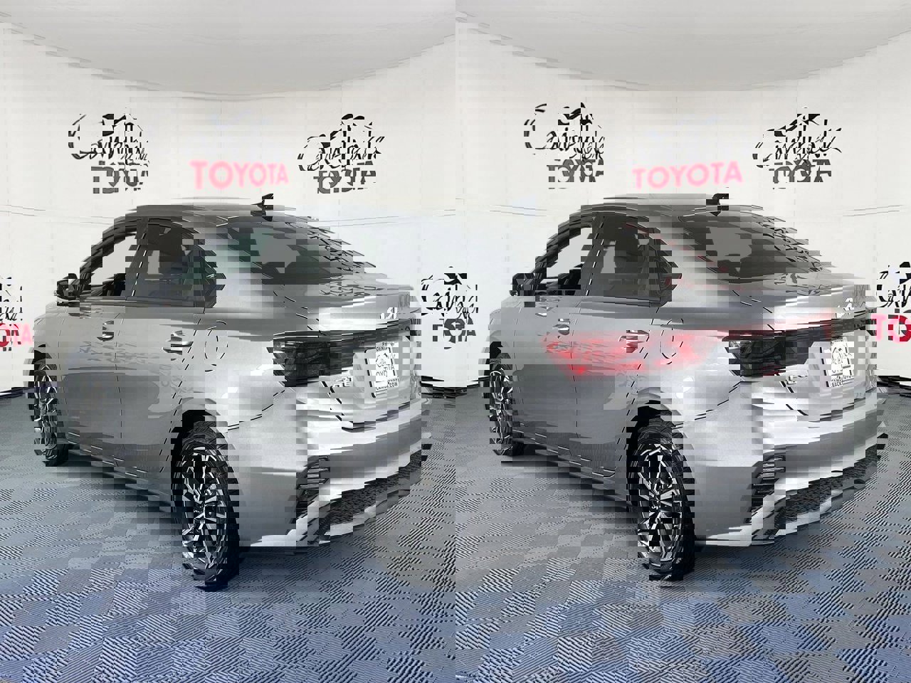 Used 2023 Kia Forte LXS w/ LXS Technology Package image 5