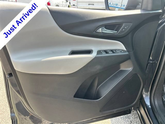 Used 2022 Chevrolet Equinox LT FWD image 11
