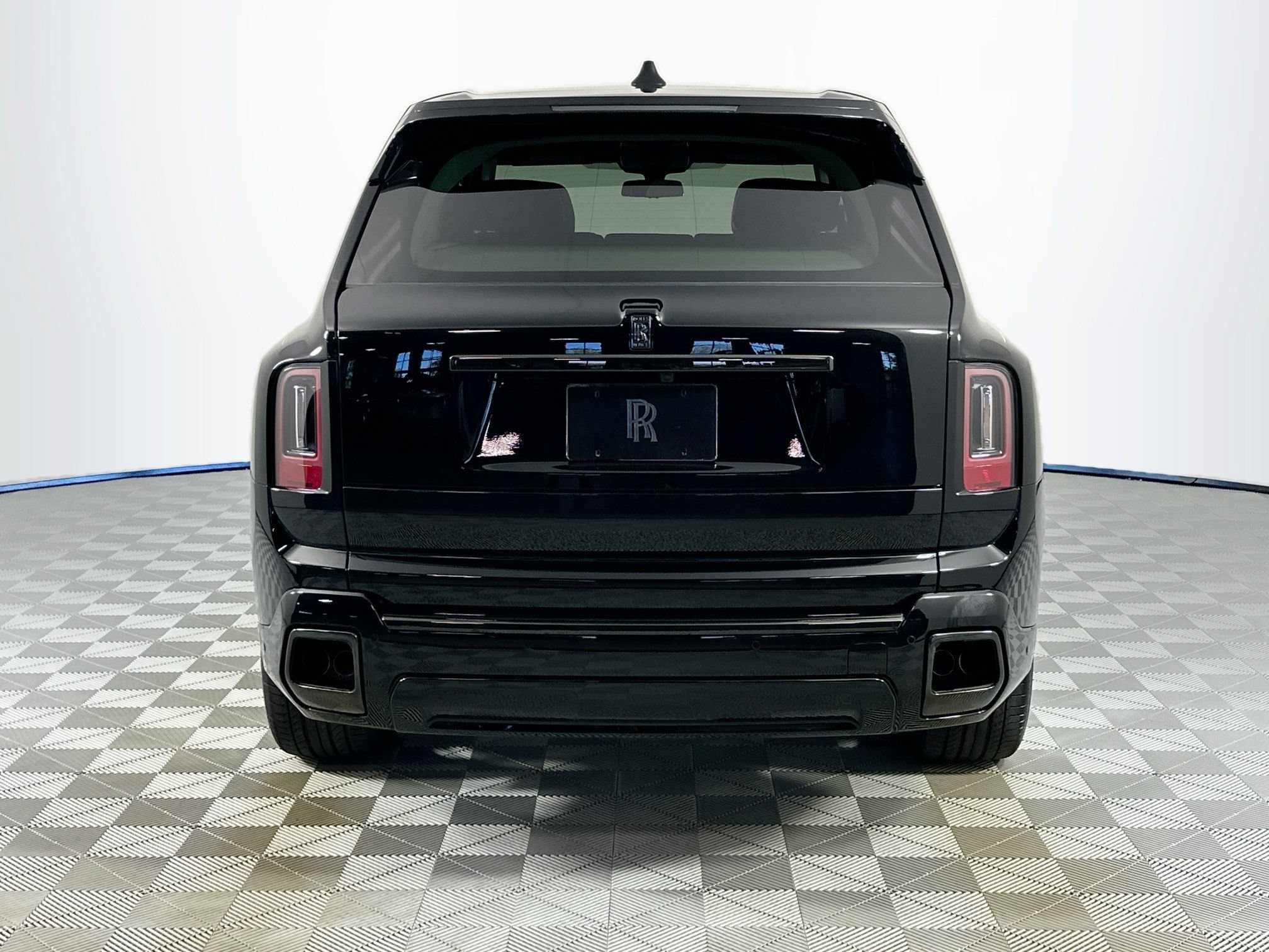 New 2026 Rolls-Royce Cullinan Black Badge AWD/4WD image 9