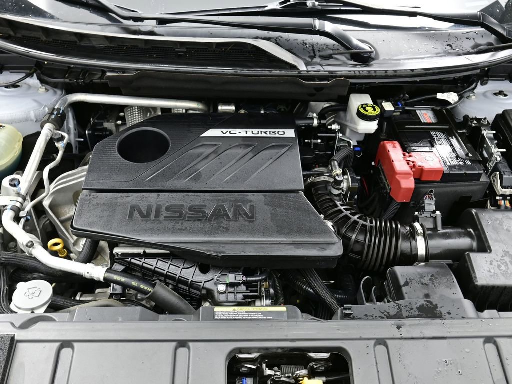Used 2023 Nissan Rogue SV image 22