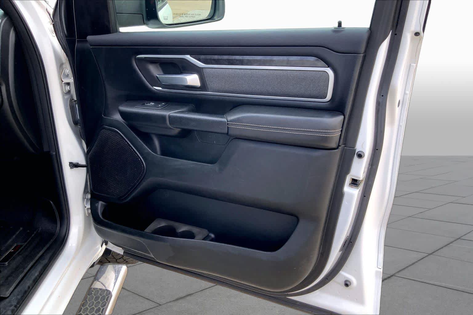 Used 2019 RAM 1500 Big Horn AWD/4WD image 22
