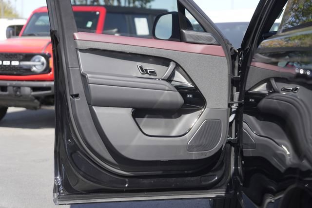 Used 2024 Land Rover Range Rover Sport Dynamic SE image 31