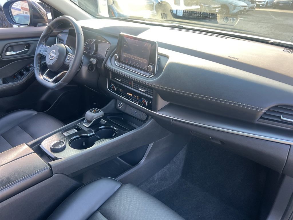 Certified 2023 Nissan Rogue SV w/ SV Premium B Package image 22