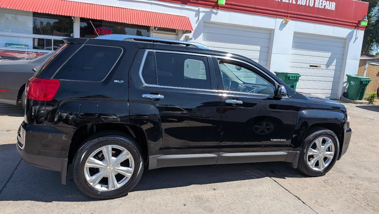 Used 2016 GMC Terrain SLT w/ Open Road Package AWD/4WD image 4