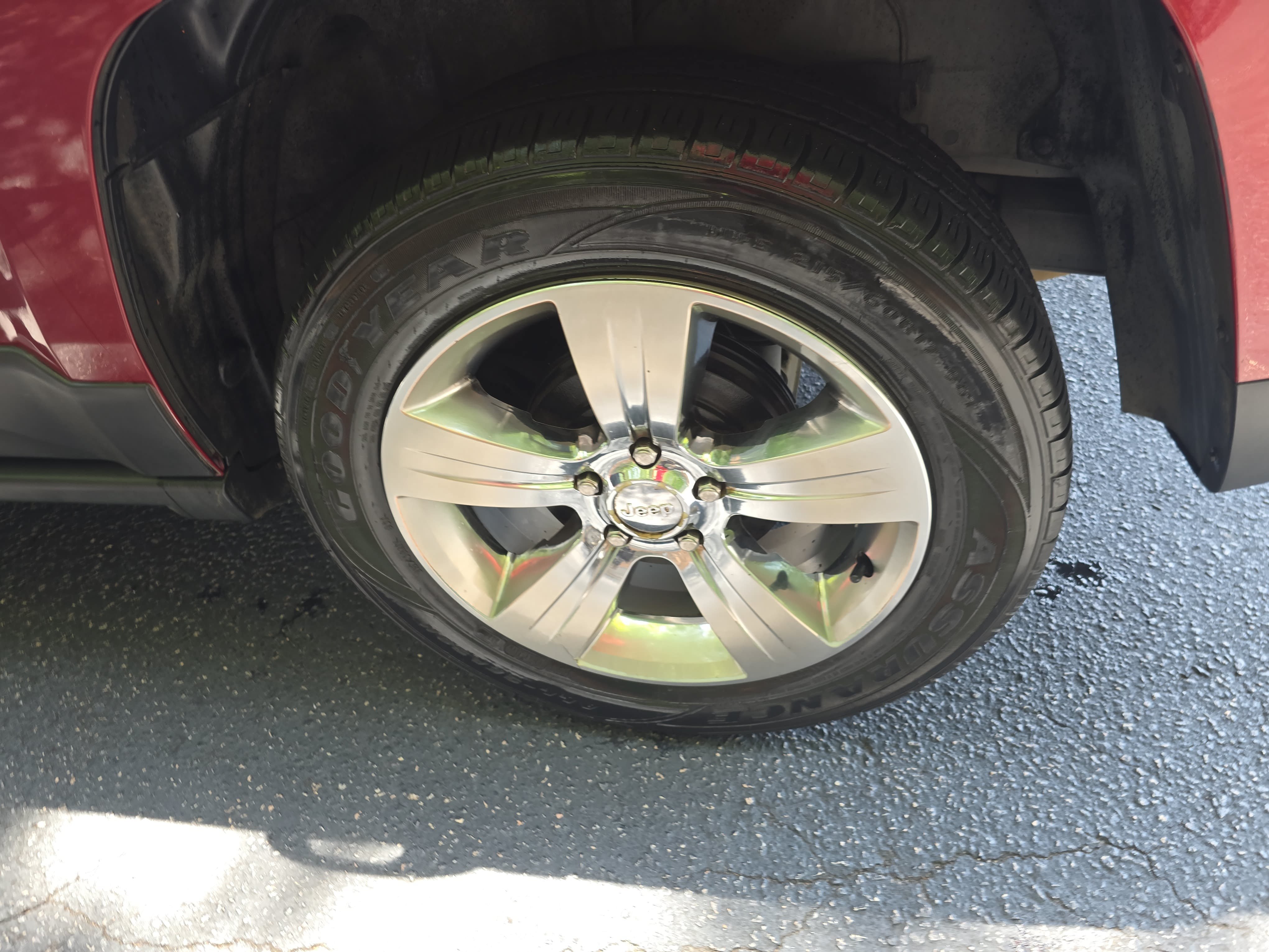Used 2015 Jeep Patriot Latitude FWD image 33