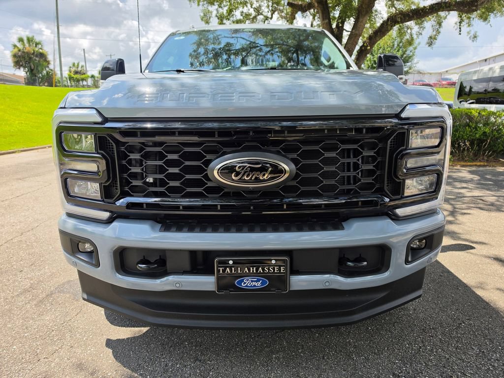 New 2026 Ford F250 Lariat w/ Black Appearance Package AWD/4WD image 8