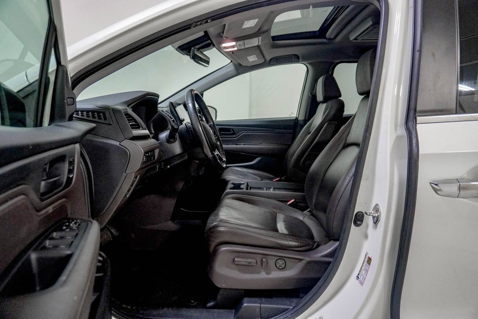 Used 2018 Honda Odyssey EX-L image 21