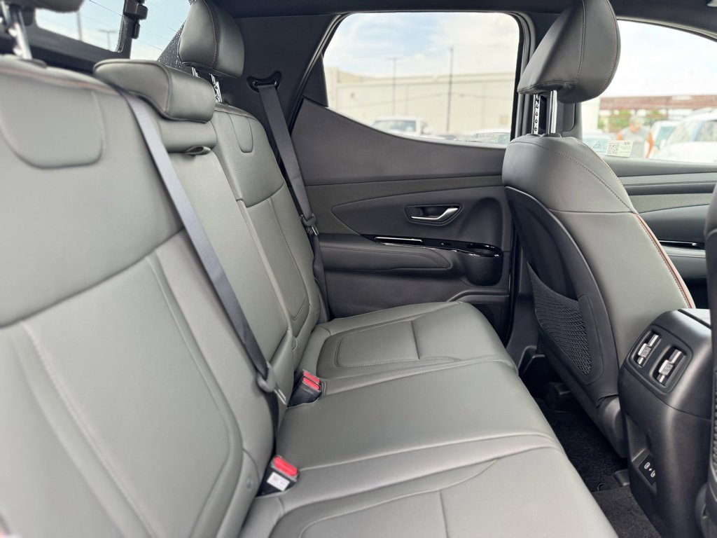 New 2025 Hyundai Santa Cruz Limited image 13