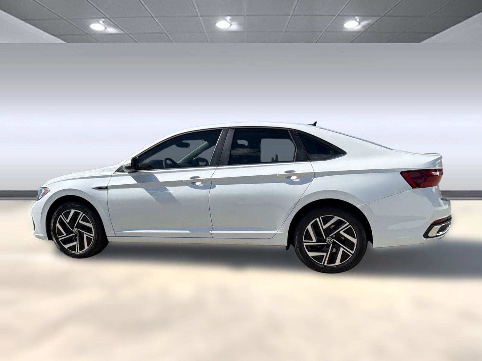 Used 2022 Volkswagen Jetta SEL image 2