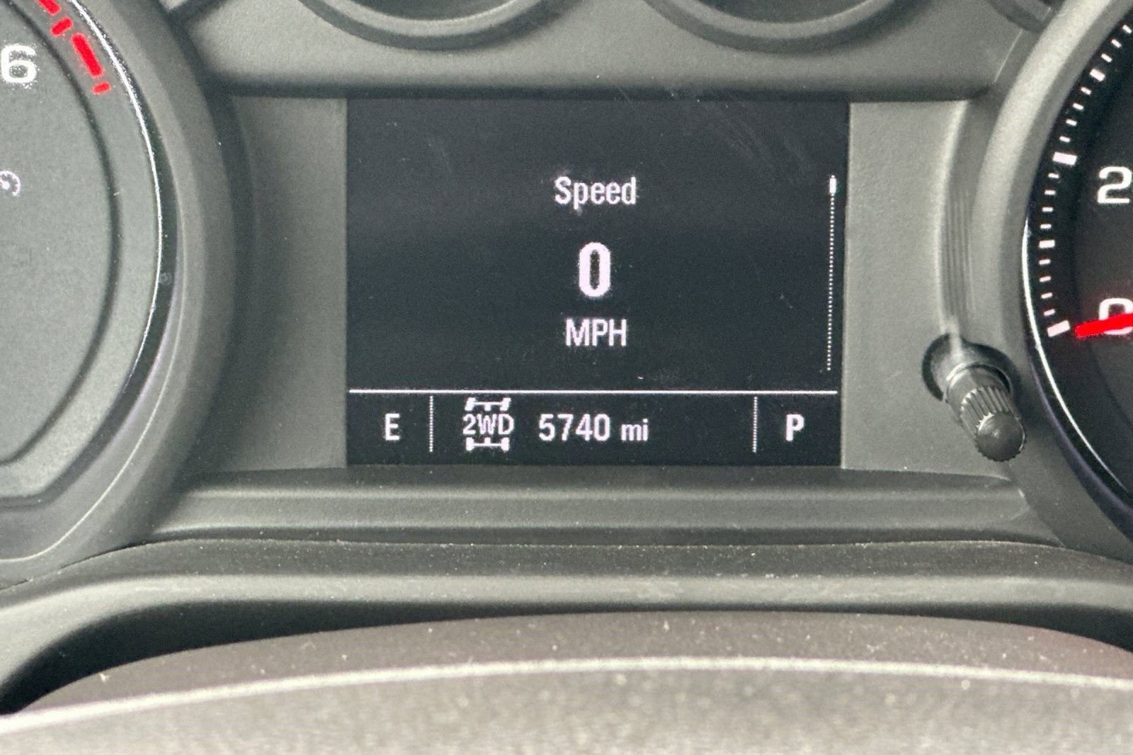 Certified 2024 Chevrolet Silverado 1500 Custom Trail Boss w/ Turbomax Blackout Package image 6