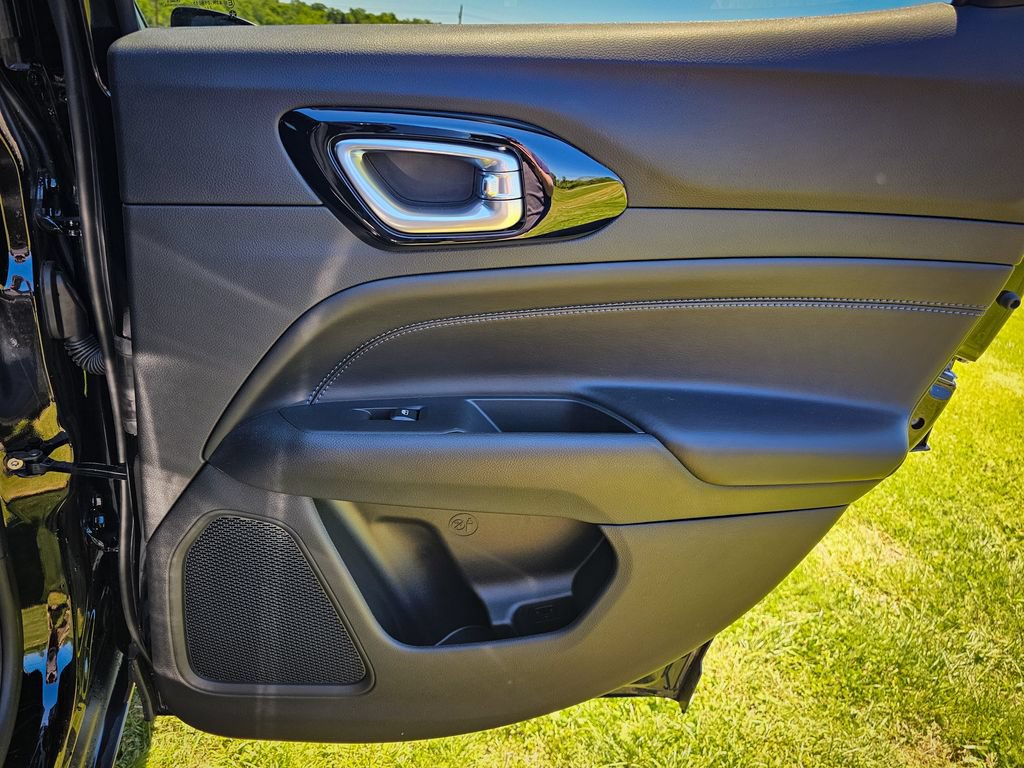New 2026 Jeep Compass Latitude AWD/4WD image 34