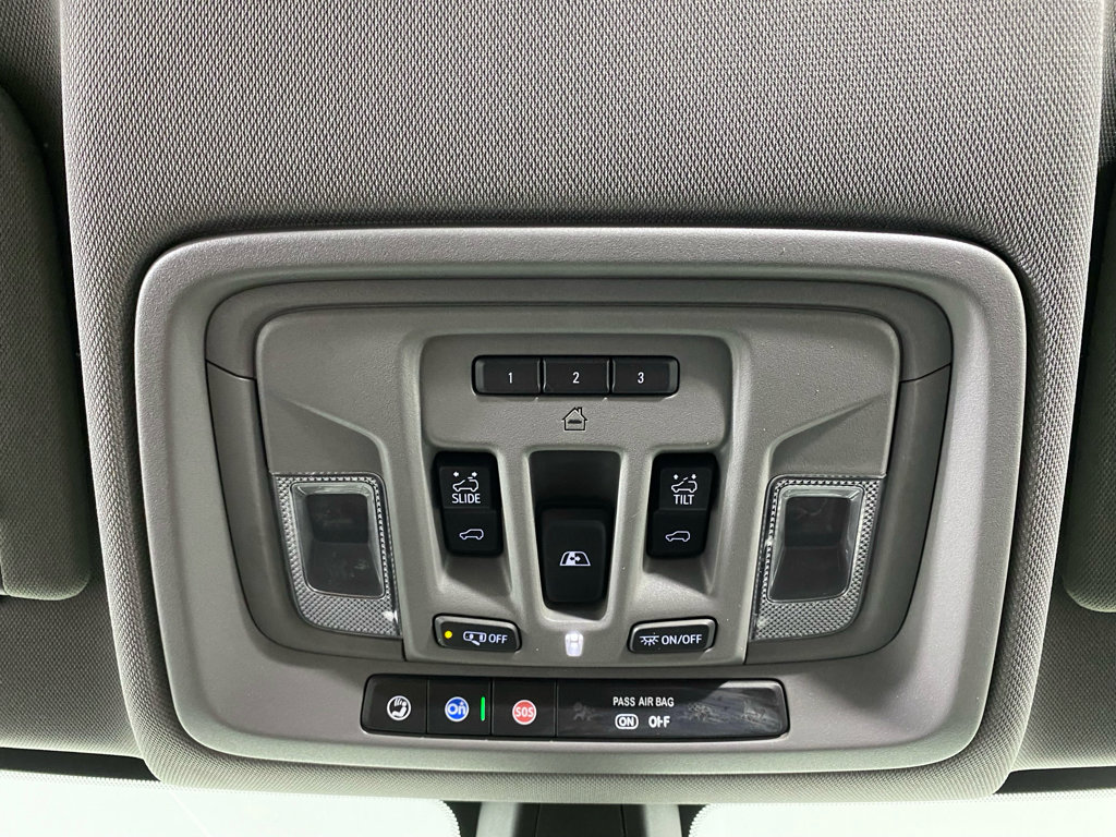 Used 2019 Chevrolet Silverado 1500 LT Trail Boss AWD/4WD image 26