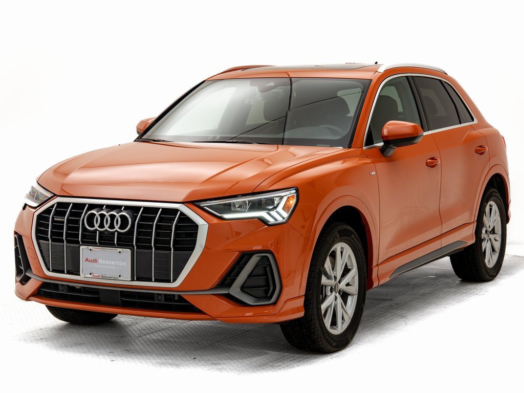 Used 2023 Audi Q3 2.0T Premium Plus w/ Premium Plus Package image 28