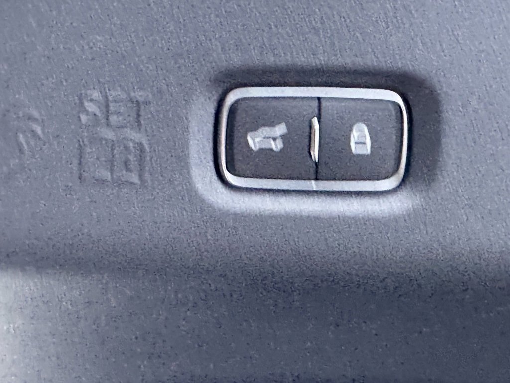 New 2025 Lincoln Navigator Reserve w/ Jet Appearance Package image 14