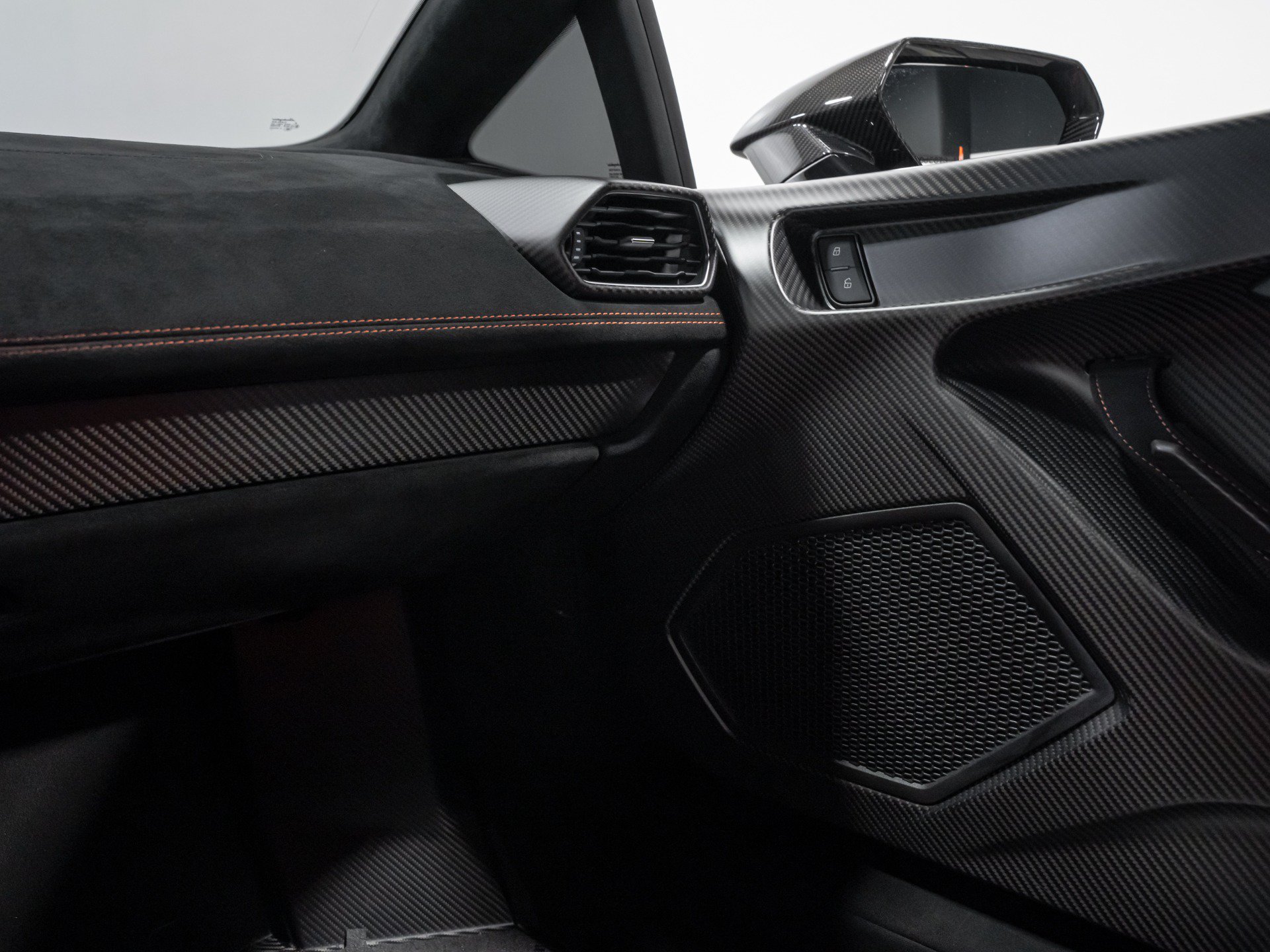 Used 2024 Lamborghini Huracan STO RWD image 70