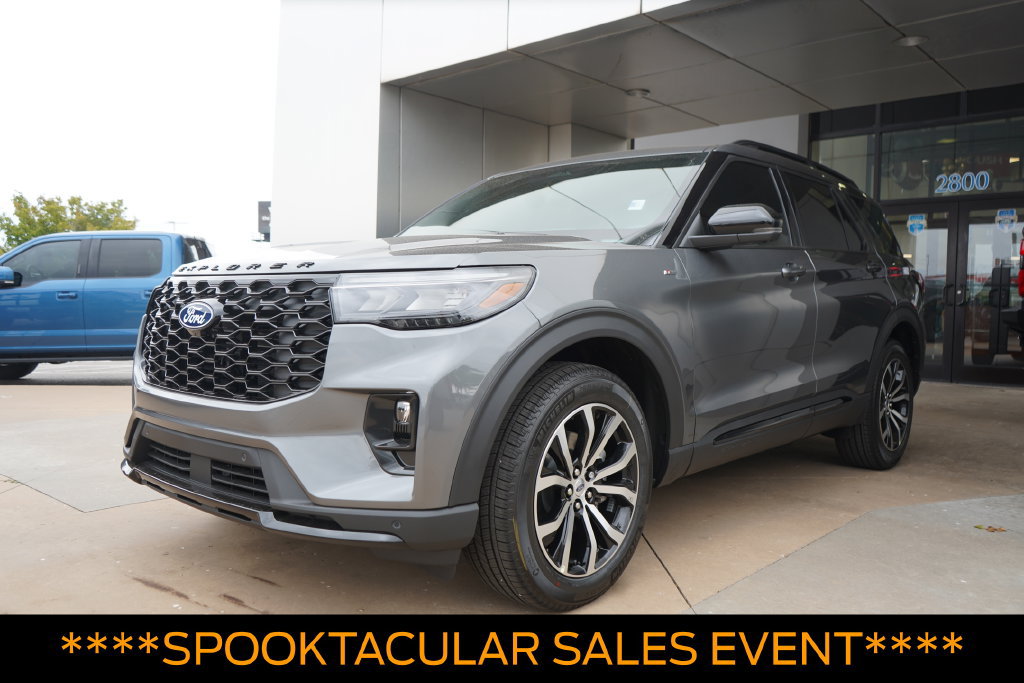 New 2027 Ford Explorer ST-Line AWD/4WD image 1