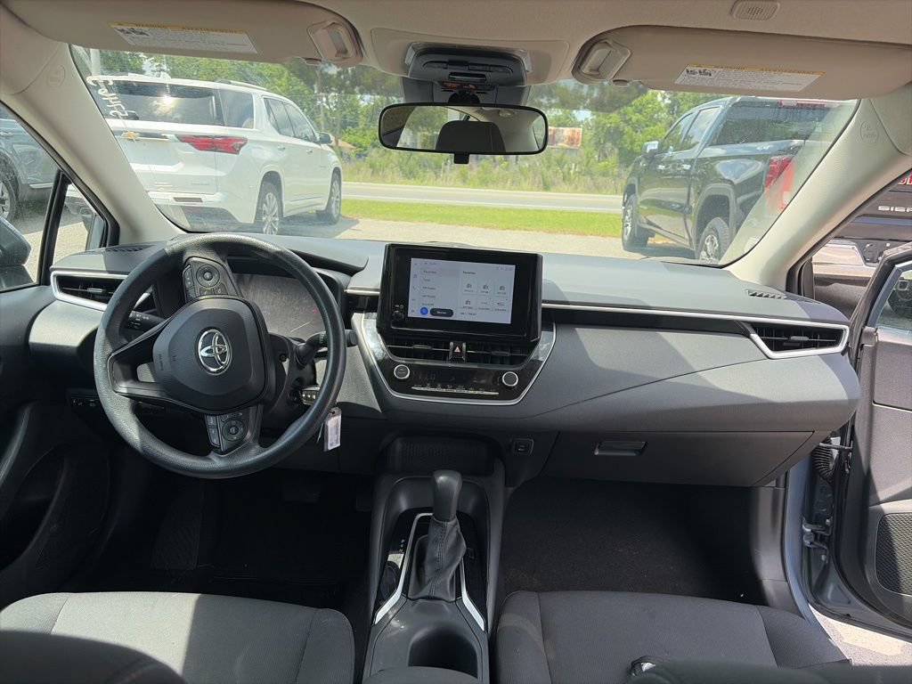 Used 2024 Toyota Corolla LE FWD image 14