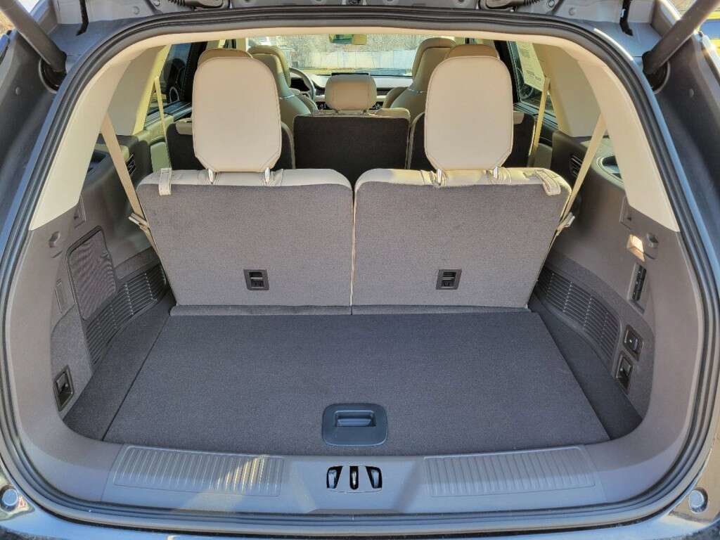 Used 2023 Lincoln Aviator Reserve w/ Equipment Group 201A AWD/4WD image 21